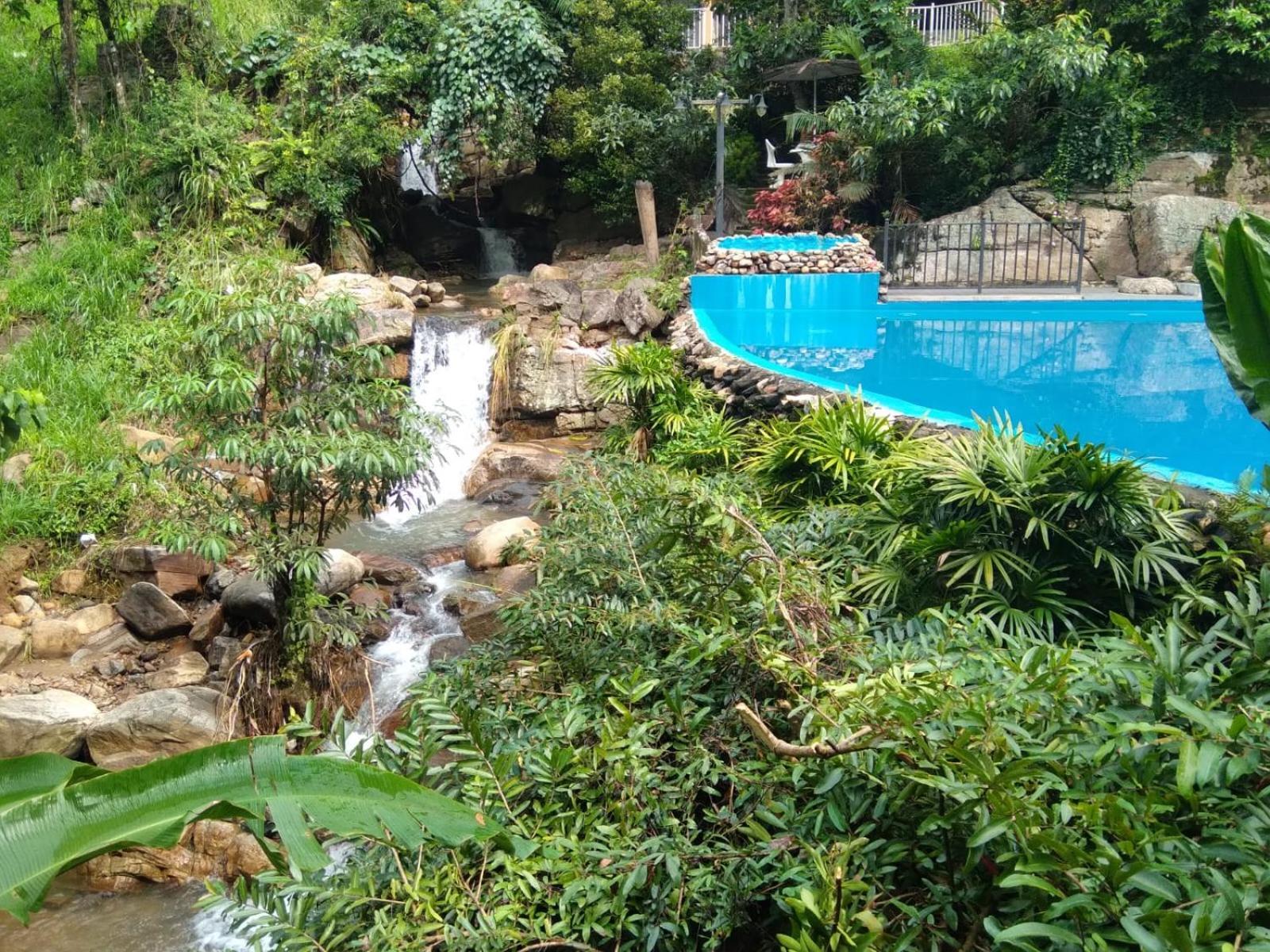 Eagle Regency Hotel Kandy